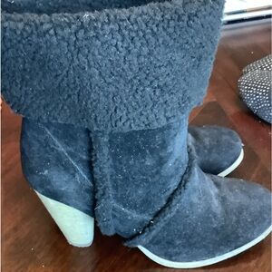 Black boot with 3 inch heel